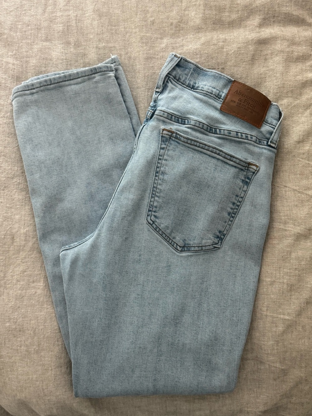 Abercrombie & Fitch Athletic Straight Jeans